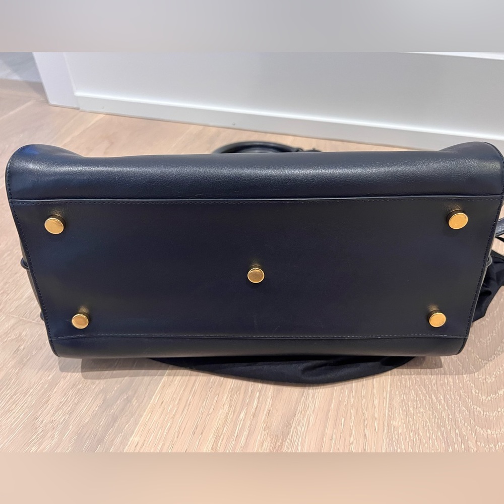 Pre-loved Saint Laurent Sac de jour bag in navy - Picture 6 of 6
